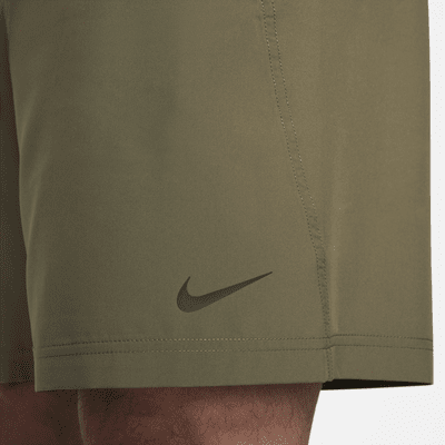 Shorts Dri-FIT de 18 cm versátiles sin forro para hombre Nike Form