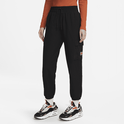 nike cargo joggers womens