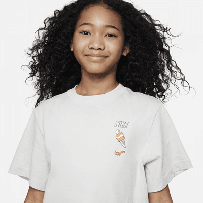 Nike Sportswear Older Kids' (Girls') T-Shirt