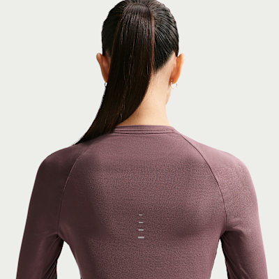 나이키 스위프트 여성 드라이 핏 UV 긴팔 크루넥 러닝 탑