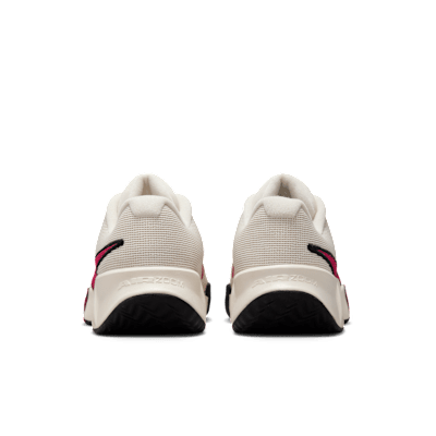 Nike GP Challenge Pro Women's Clay Court Tennis Shoes