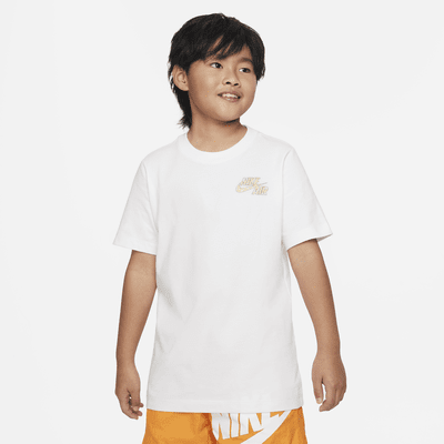 Nike Sportswear Older Kids' T-Shirt