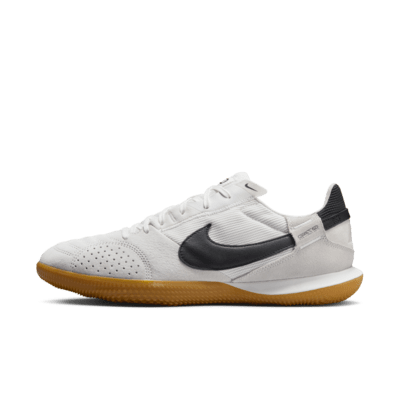 Nike Streetgato Low-Top Soccer Shoes