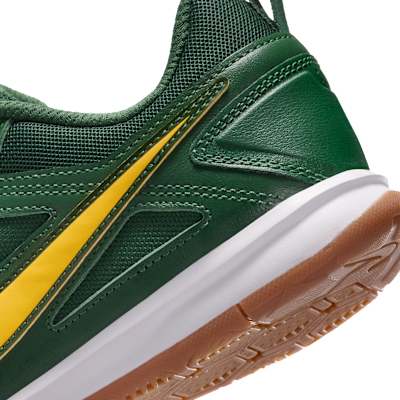 Nike Gato Older Kids' Shoes