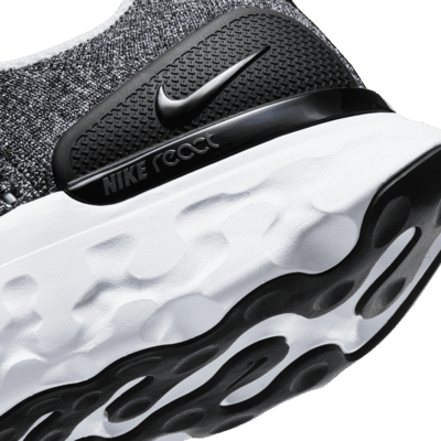 Tenis de correr en carretera para hombre Nike React Phantom Run Flyknit 2