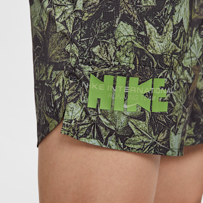 Nike Stride Men's Dri-FIT 18cm (approx) Brief-Lined Printed Running Shorts