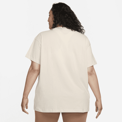 Nike Sportswear Essential Women's T-Shirt (Plus Size)