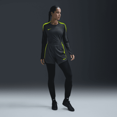 Nike Strike Dri-FIT-Fußballoberteil mit Rundhalsausschnitt für Damen