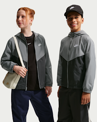 Nike Sportswear Windrunner