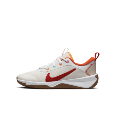 Nike Omni Multi-Court Older Kids' Indoor Court Shoes