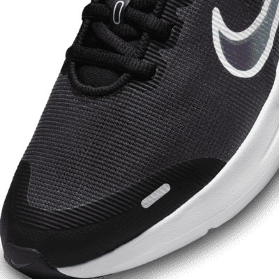 Nike Downshifter 12 Older Kids' Road Running Shoes