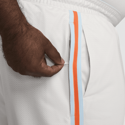 Shorts de básquetbol Dri-FIT de 15 cm para hombre Nike DNA