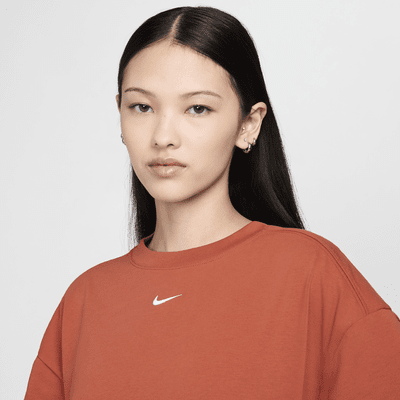 Nike Sportswear Essential Women's Oversized short-sleeve T-Shirt