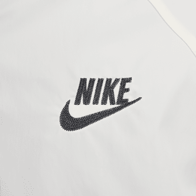 เสื้อแจ็คเก็ตอโนแรคแบบทอไม่มีซับในผู้ชาย Nike Sportswear