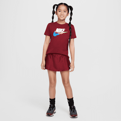 Playera para niños talla grande Nike Sportswear