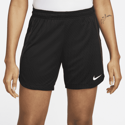 Nike Dri-FIT Strike Women's Soccer Shorts. Nike.com