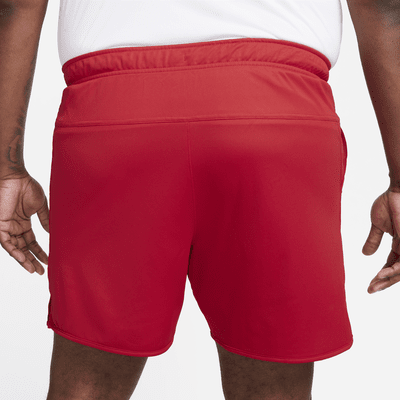 Shorts versátiles sin forro Dri-FIT de 18 cm para hombre Nike Totality