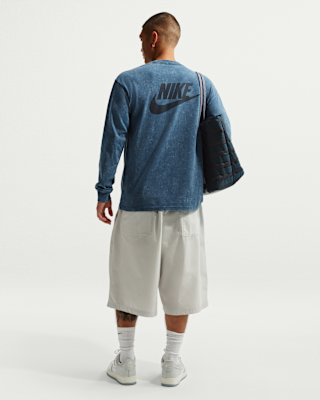 Nike Sportswear Premium Essentials