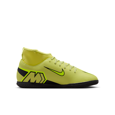 Nike Jr. Mercurial Superfly 10 Club IC magasszárú futballcipő gyerekeknek/nagyobb gyerekeknek