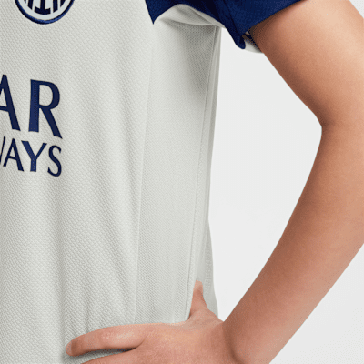 Inter Milan Strike Older Kids' Nike Dri-FIT Football Short-Sleeve Top