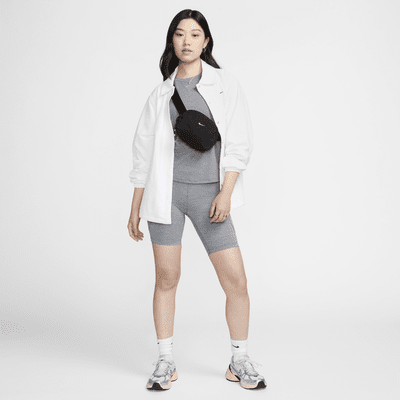 Shorts de ciclismo con bolsillos de tiro alto de 20 cm para mujer Nike One