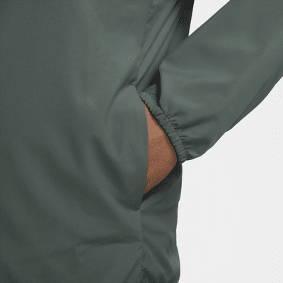 Chamarra versátil Dri-FIT para hombre Nike Form