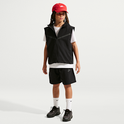 Nike Sportswear Tech Older Kids' (Boys') Woven Shorts