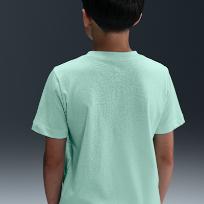 Nike Sportswear Older Kids' T-Shirt