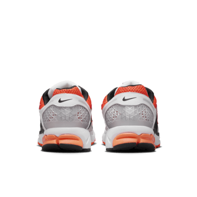 Nike Zoom Vomero 5 Men's Shoes