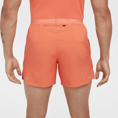 Nike Stride Dri-FIT hardloopshorts met binnenbroek voor heren (13 cm)