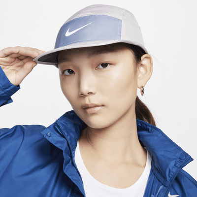 Nike Dri-FIT Fly Unstructured Swoosh Cap