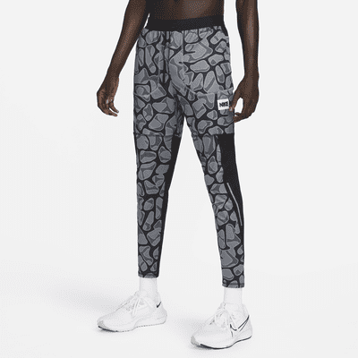 Nike Dri-FIT Stride Hardloopbroek voor heren. Nike BE