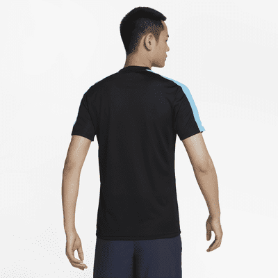 Nike Dri-FIT Academy 男款短袖足球上衣