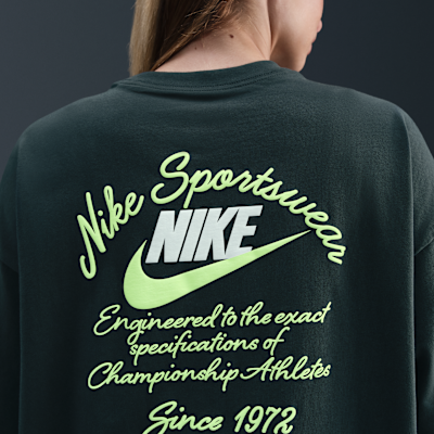 Nike Sportswear Women's Oversized T-Shirt