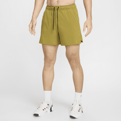 Shorts versátiles sin forro Dri-FIT de 13 cm para hombre Nike Unlimited