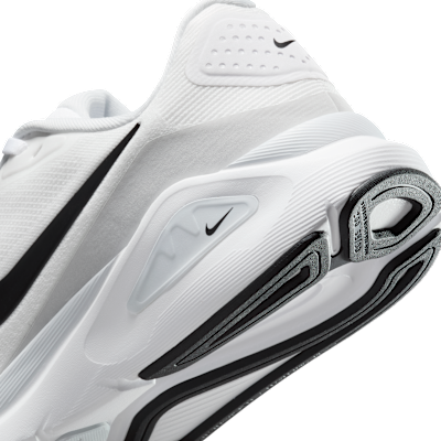 Tenis de correr en pavimento para mujer Nike Structure 26