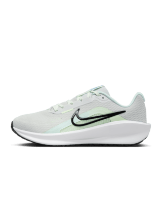 Женские кроссовки Nike Downshifter 13 Road для бега