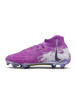 Nike Presents Its New Phantom Women's Boot