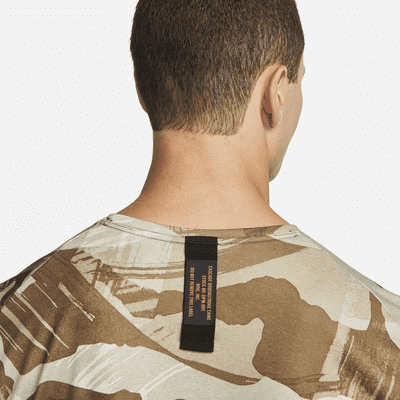 Nike Dri-FIT Miler Men's Short-Sleeve Camo Running Top