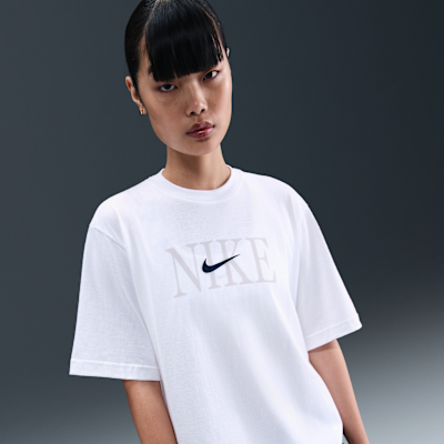 Nike Sportswear Essential