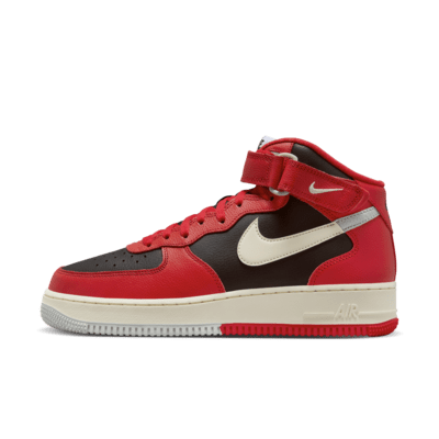 Nike Men's Air Force 1 '07 LV8 Basketball Shoe