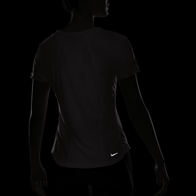 เสื้อวิ่งแขนสั้นผู้หญิง Dri-FIT Nike Fast