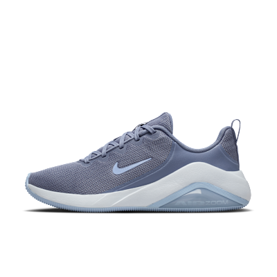 Nike Bella 7