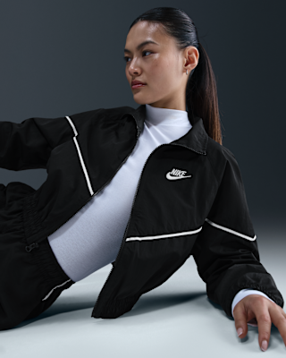 Nike Sportswear Windrunner
