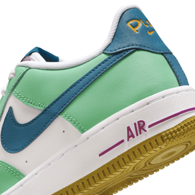 Nike Air Force 1 LV8 Big Kids' Shoes in White, Size: 7Y | FJ4614-100