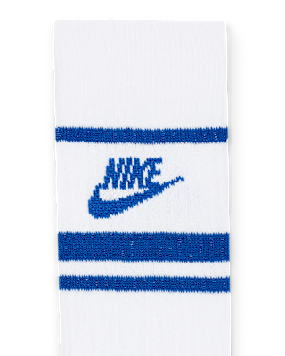 Nike Sportswear Dri-FIT Everyday Essential