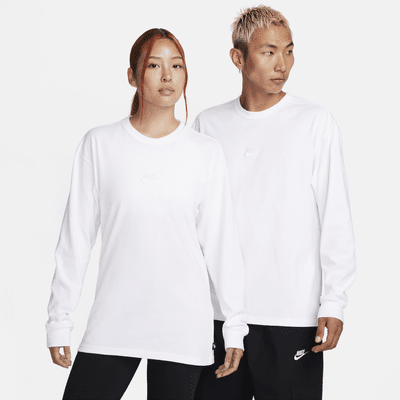 เสื้อยืดแขนยาวผู้ชาย Nike Sportswear Premium Essentials