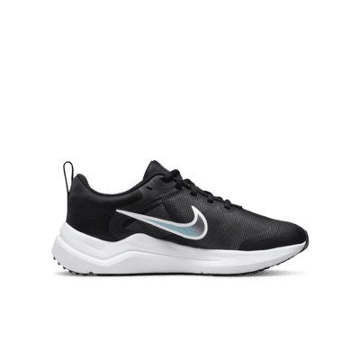 nike downshifter 6 boys running shoes