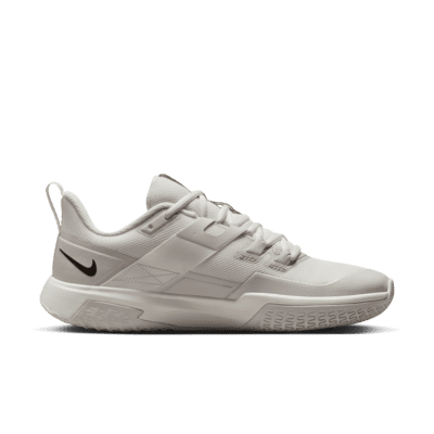 nike tennis shoes all white