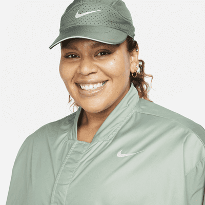 Nike Swoosh Run Women's Running Jacket (Plus Size)